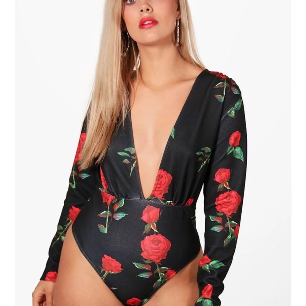 Boohoo Floral Plunge Bodysuit